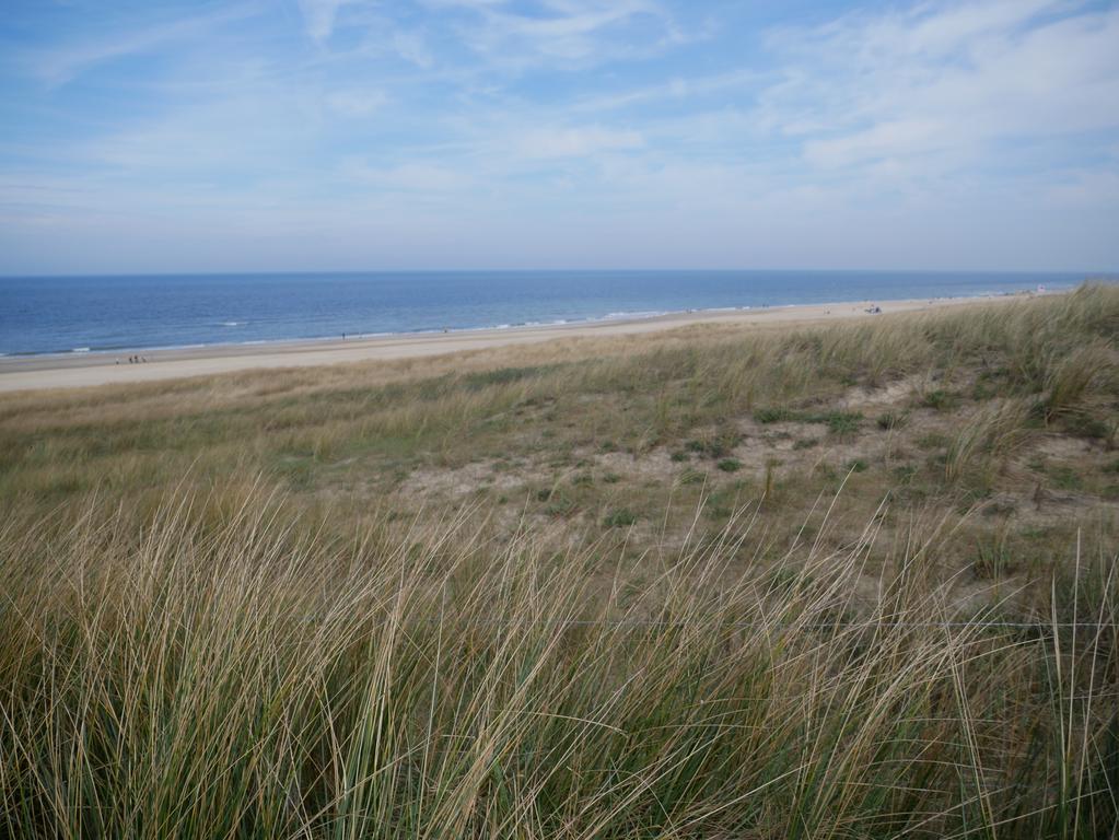 Апарт отель Huize De Duinen Берген ан Зее Экстерьер фото
